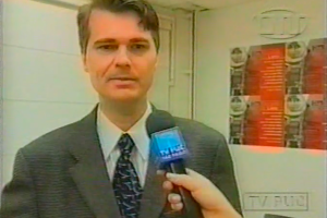 Reportagem da Universidade aberta programa da TV PUC, sobre a empresa Brasmotor