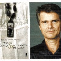 UOL, Notas I O santo adorado,  Célia Pardi